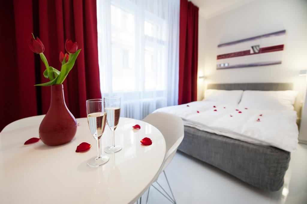 פראג Honeymoon Ruterra Studio מראה חיצוני תמונה
